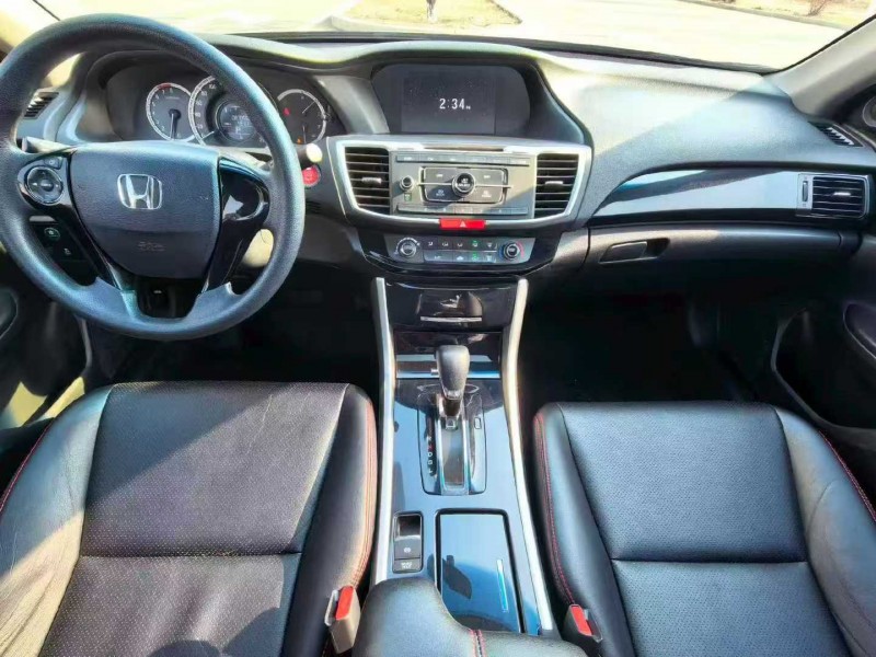 秦皇岛18年本田雅阁6