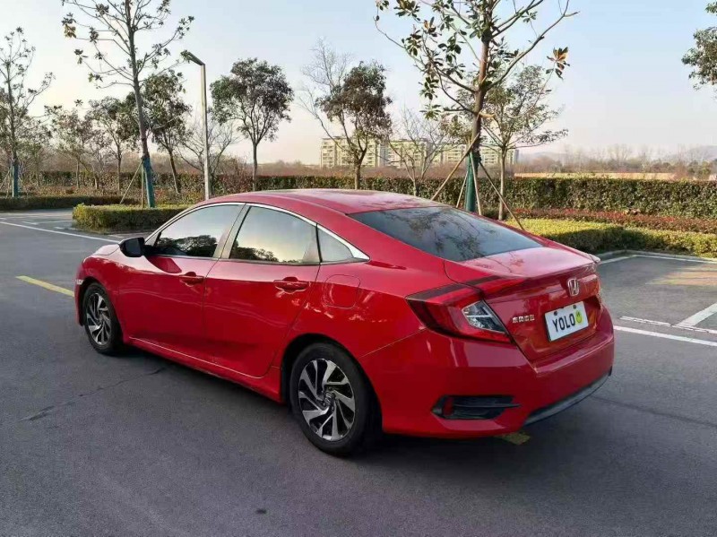 常州18年本田思域7