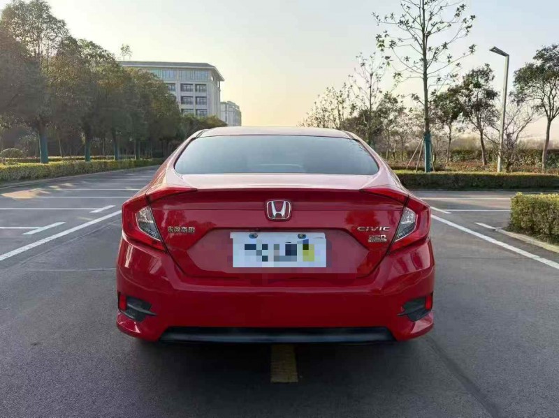常州18年本田思域9