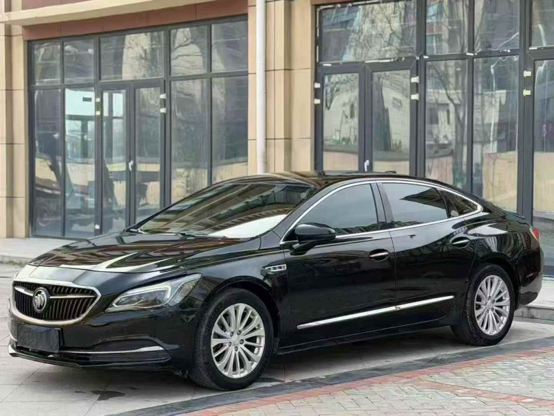 济宁18年别克君越3