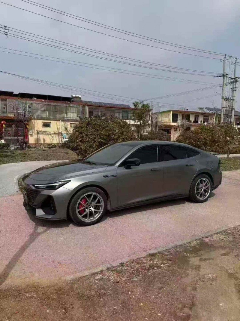 东营23年长安汽车UNI2