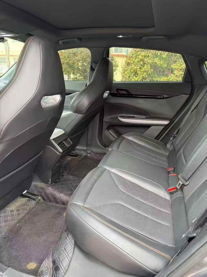 东营23年长安汽车UNI6