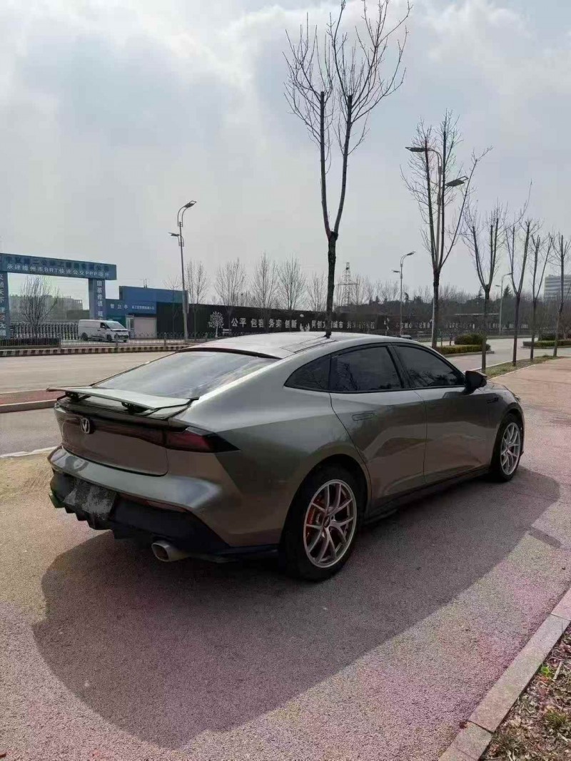 东营23年长安汽车UNI7