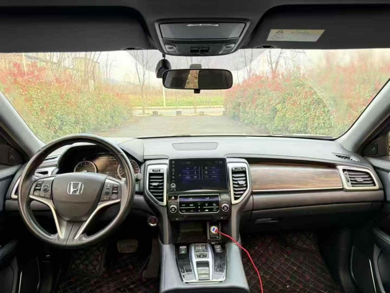 保定19年本田URV4