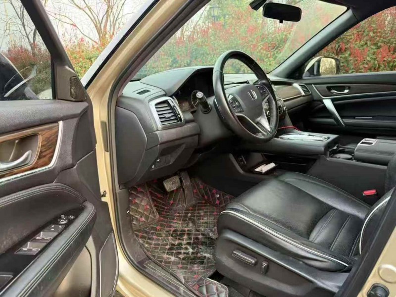 保定19年本田URV6