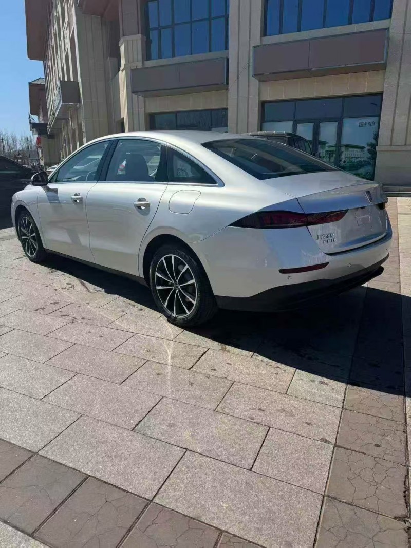 秦皇岛26年荣威D77