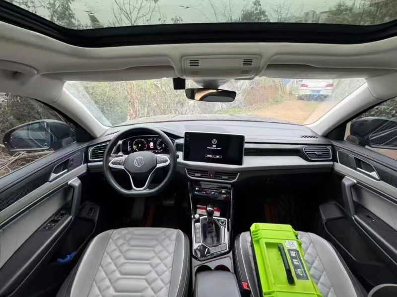 重庆22年大众探岳4