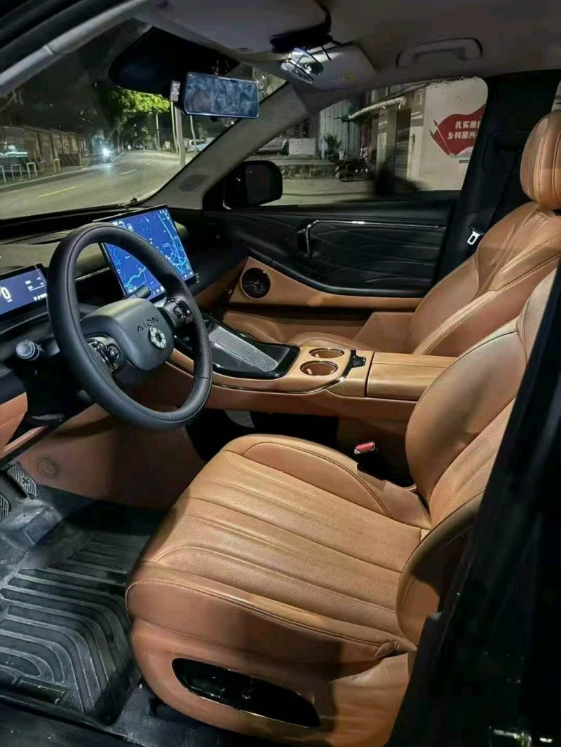 珠海25年传祺埃安V3