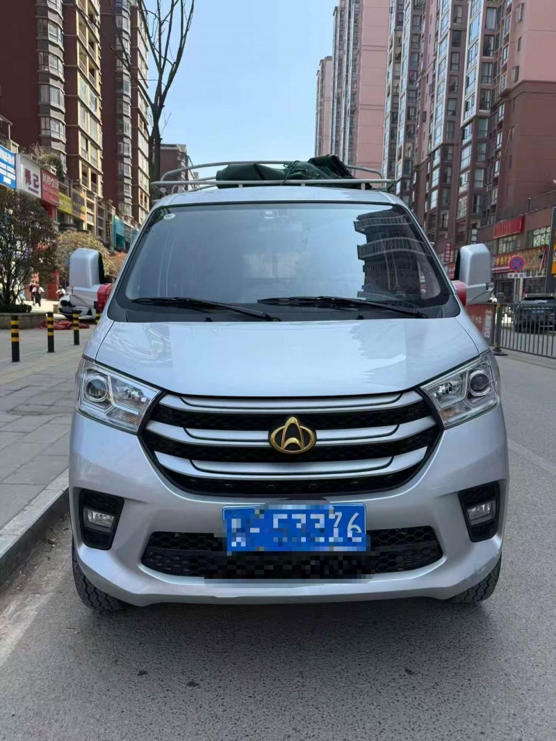 黔东南25年长安汽车新豹1
