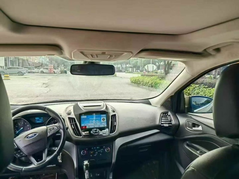 桂林17年福特翼虎4