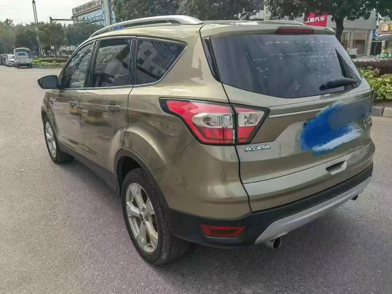 桂林17年福特翼虎9