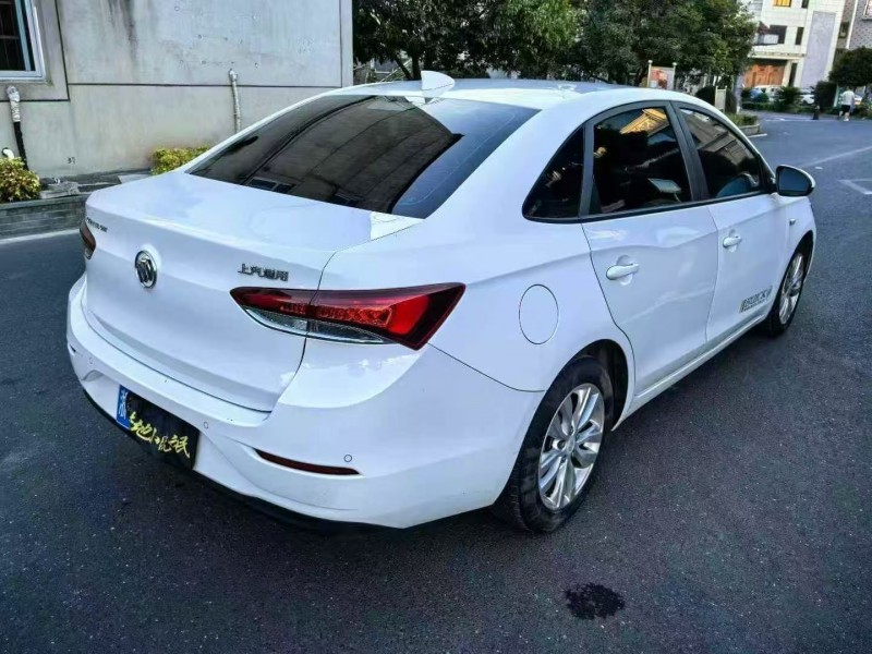 嘉兴20年别克英朗8