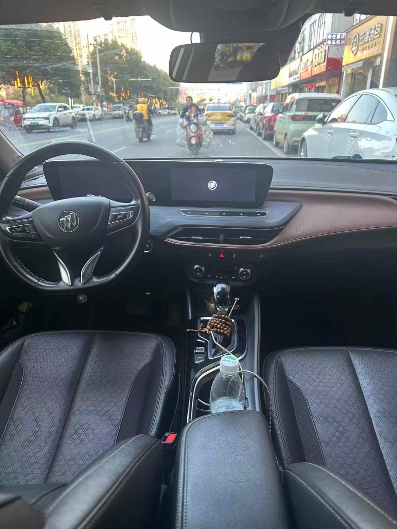 新余21年别克英朗3