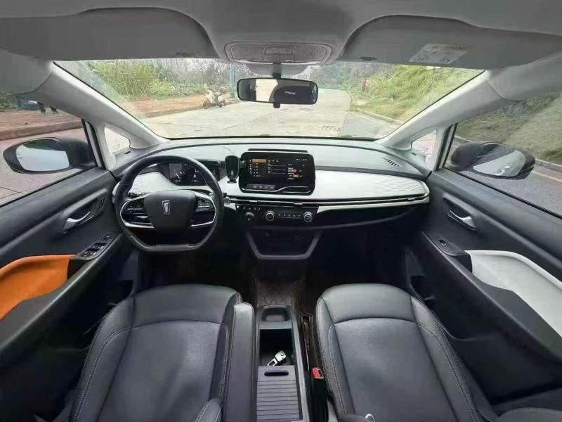 泉州24年奔腾nat6