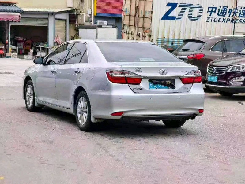 珠海16年丰田凯美瑞8