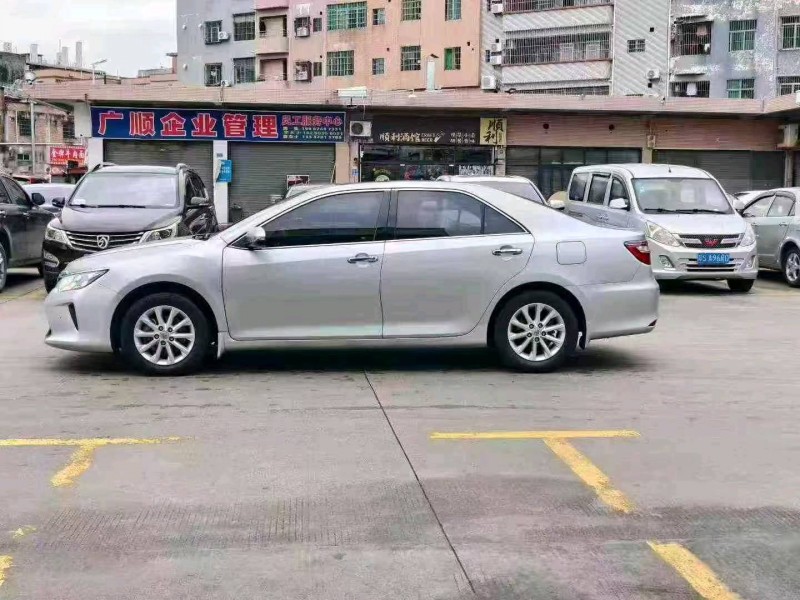 珠海16年丰田凯美瑞9