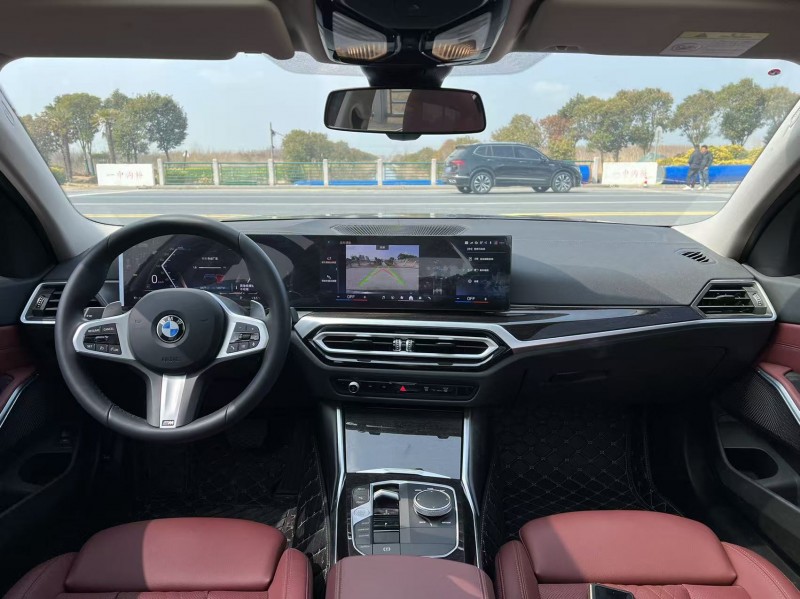 盐城23年宝马3系8