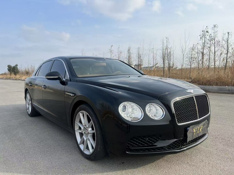 盐城17年宾利飞驰7