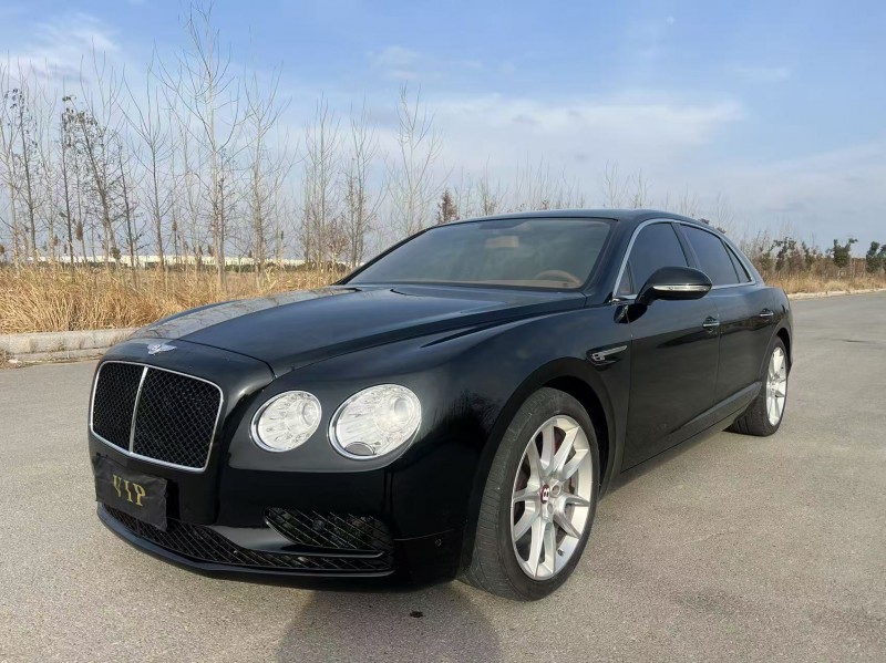 盐城17年宾利飞驰8