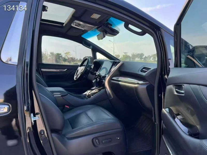 盐城22年丰田埃尔法6