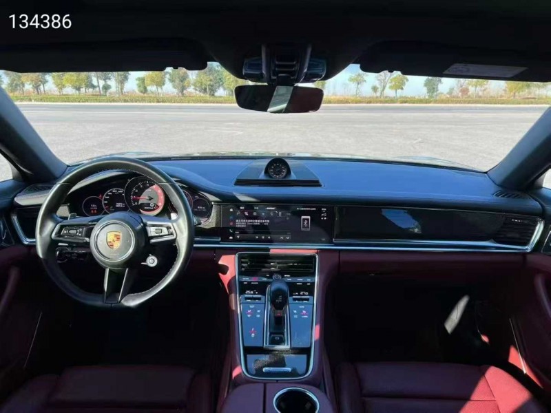 盐城22年保时捷帕拉梅拉7