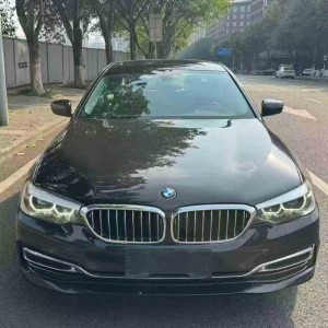 重庆20年宝马5系