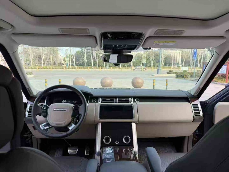 枣庄22年路虎揽胜行政6