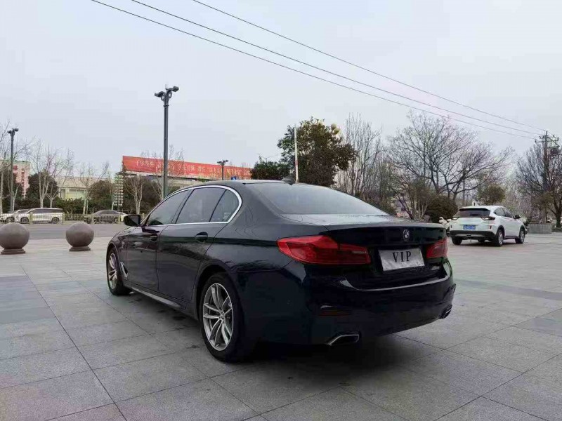 枣庄20年宝马5系9