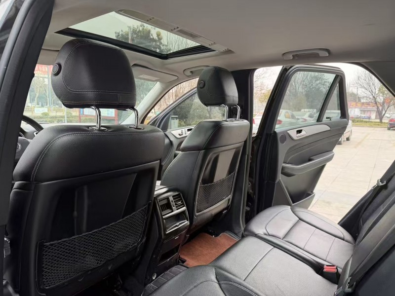 枣庄13年奔驰ML5