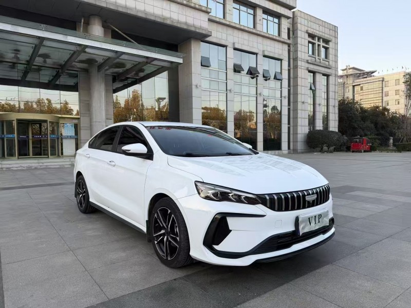 枣庄25年吉利缤瑞3