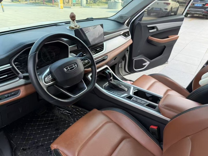 枣庄20年吉利远景4