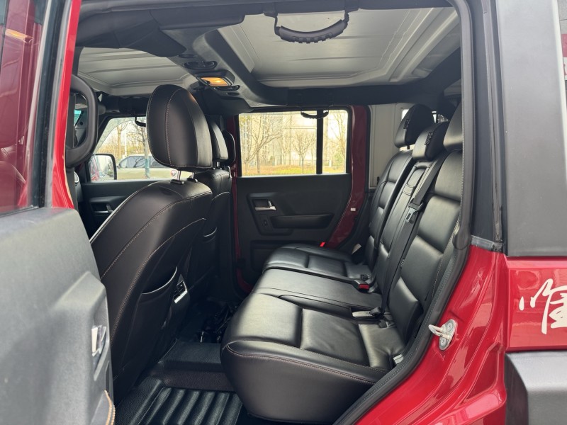 济宁16年北京BJ406