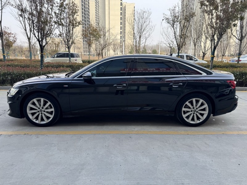 济宁21年奥迪A6L8