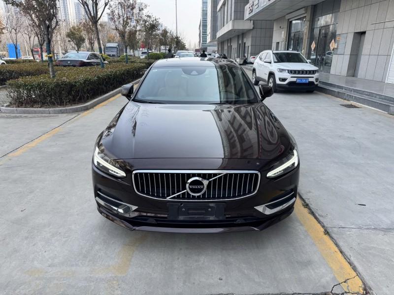 济宁19年沃尔沃S901