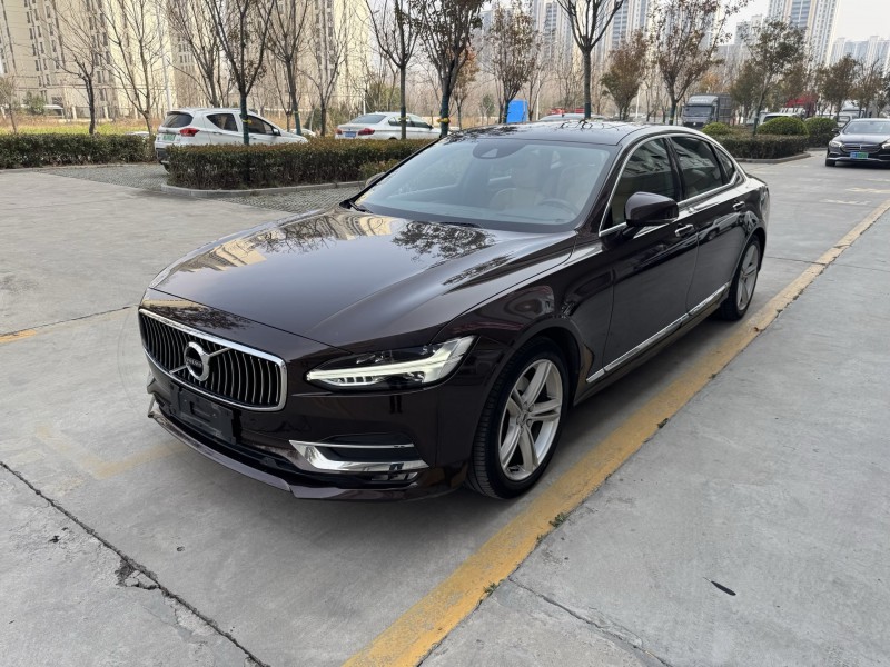 济宁19年沃尔沃S902