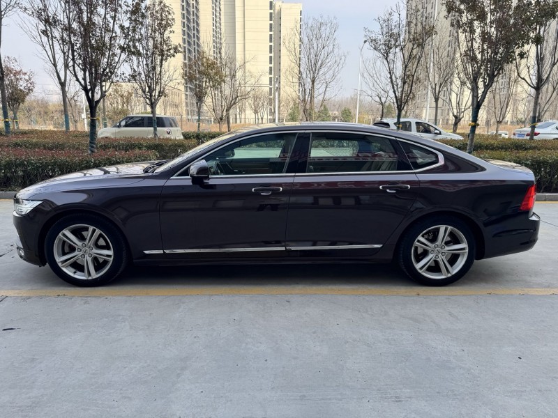 济宁19年沃尔沃S907