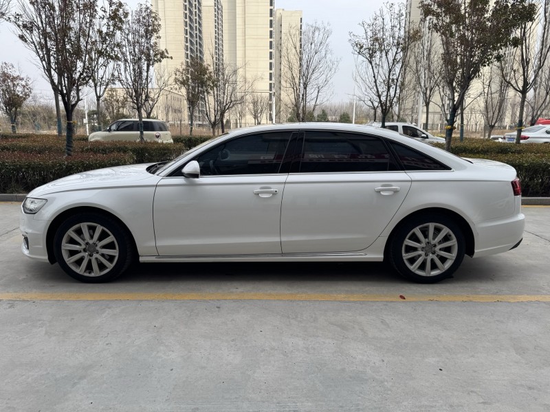 济宁18年奥迪A6L8