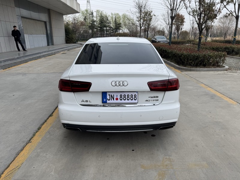 济宁18年奥迪A6L9