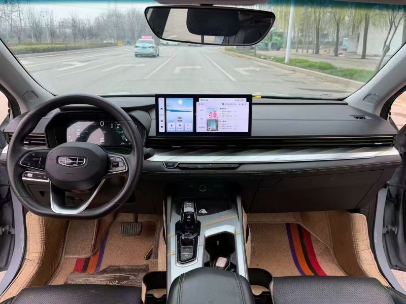 枣庄23年吉利帝豪5