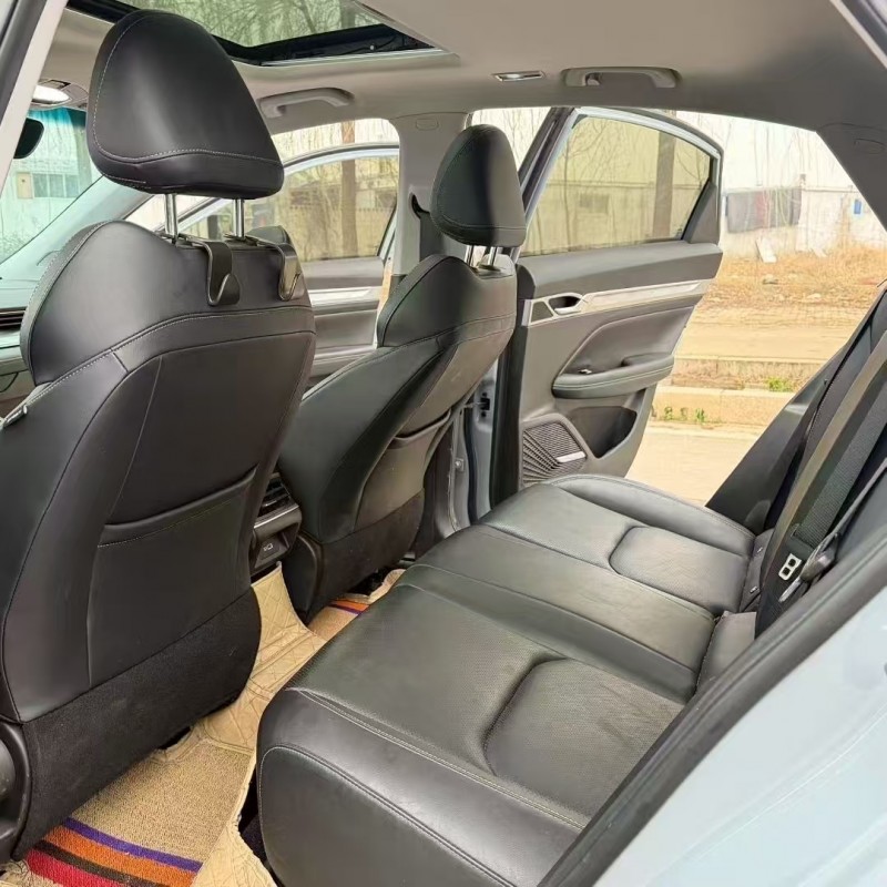 枣庄23年吉利帝豪6