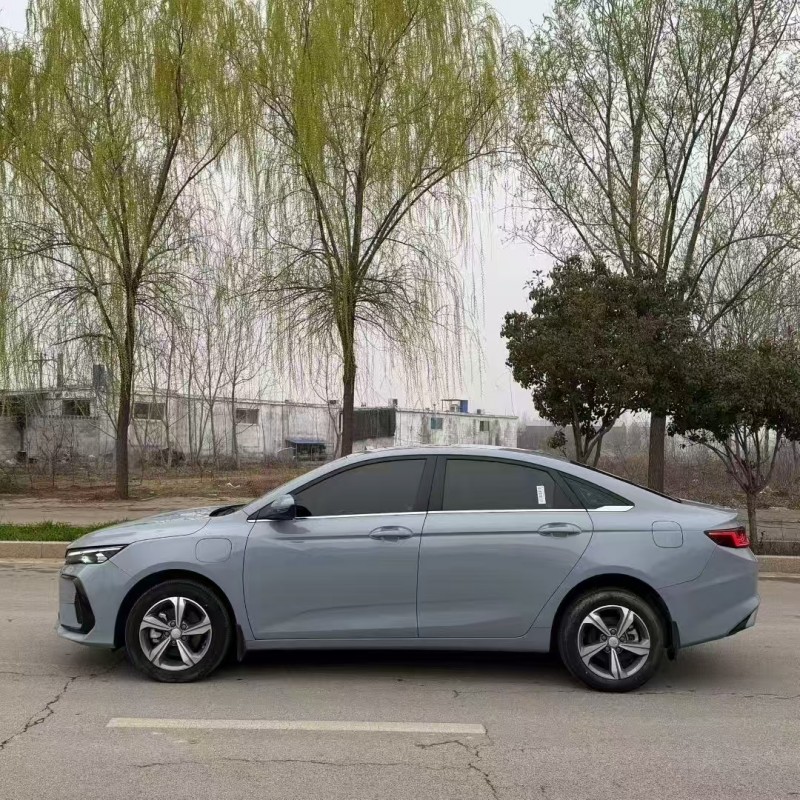 枣庄23年吉利帝豪7