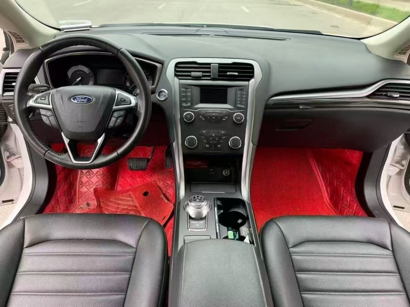 枣庄19年福特蒙迪欧6