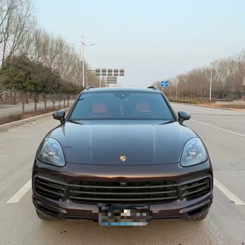 枣庄23年保时捷卡宴1