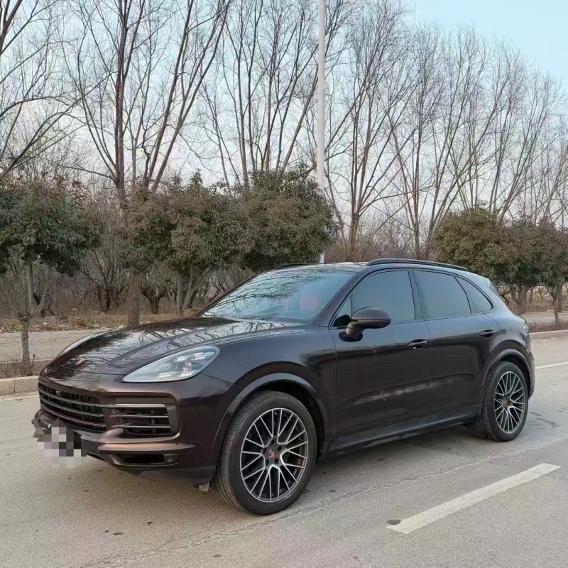 枣庄23年保时捷卡宴3