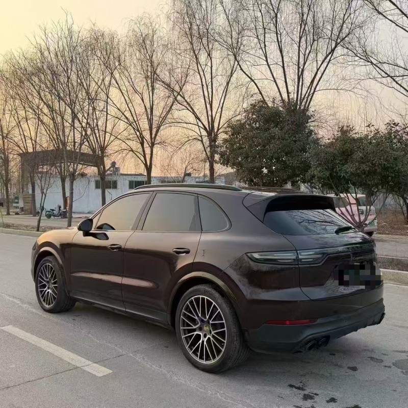 枣庄23年保时捷卡宴8