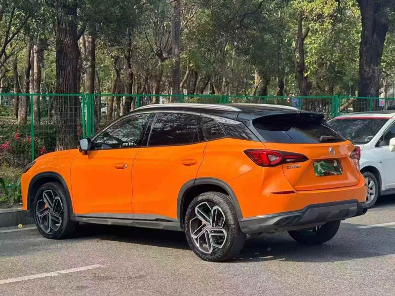 广州21年名爵ONE4