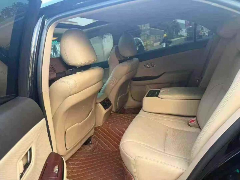 广州11年丰田皇冠6