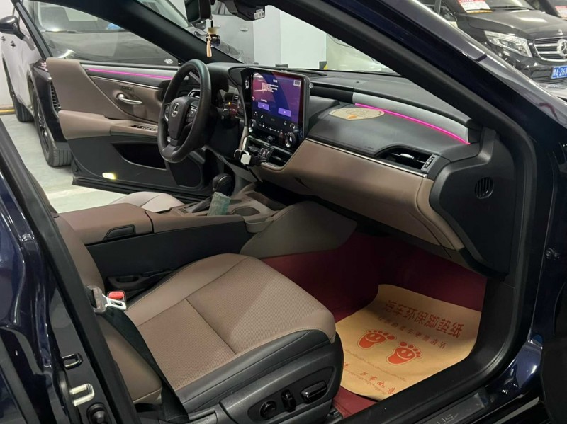 宿迁25年雷克萨斯ES6