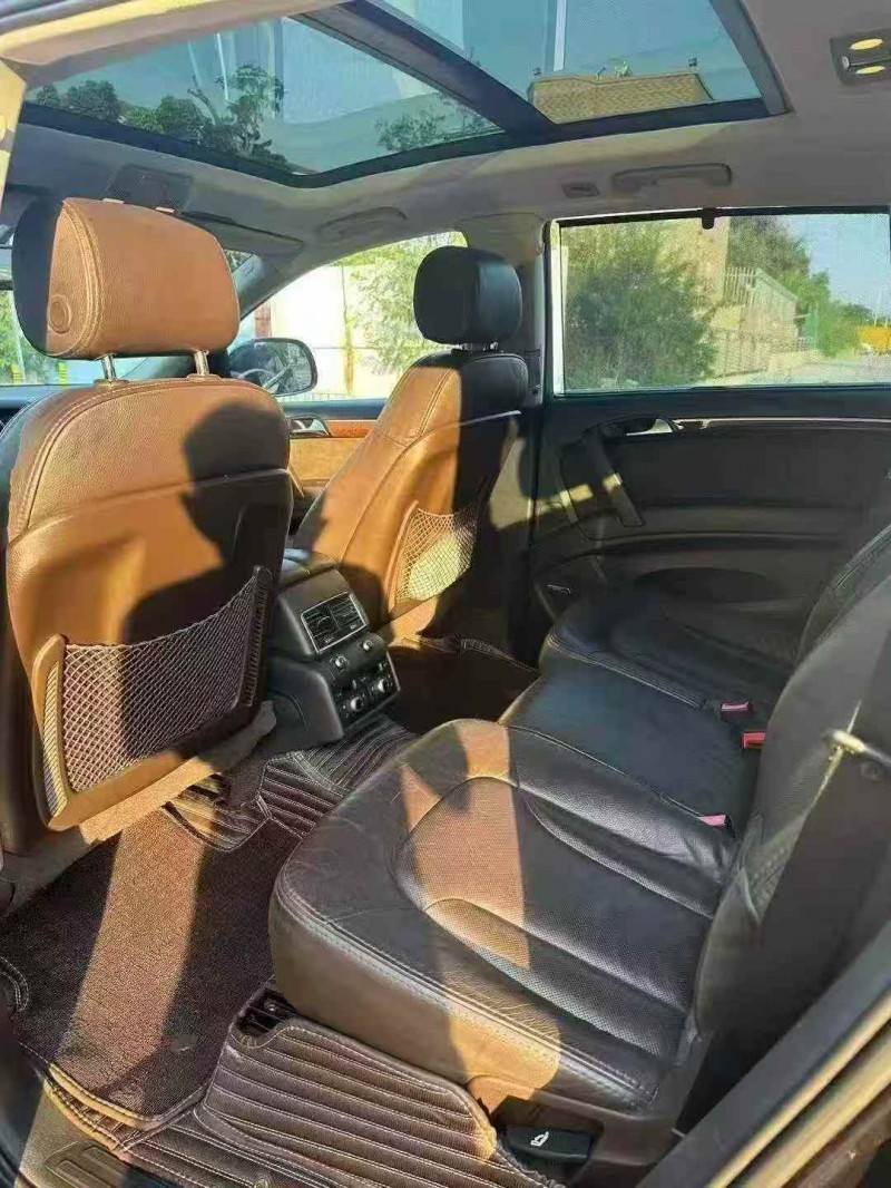 广州12年奥迪Q76