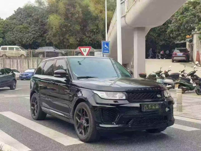 广州14年路虎揽胜运动3